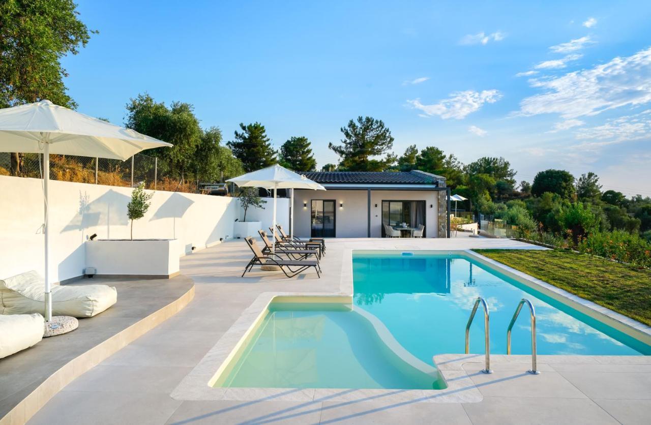 Videre Luxury Suites Potos Exterior foto
