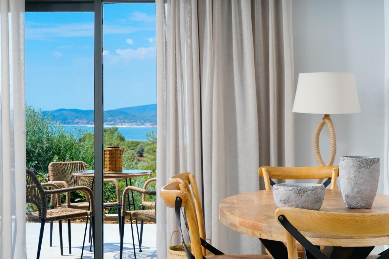 Videre Luxury Suites Potos Exterior foto